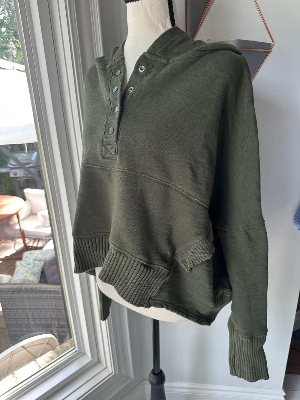 FREE PEOPLE Olive Green Oversized Hoodie Hood Pullover Sweatshirt Sweater Medium